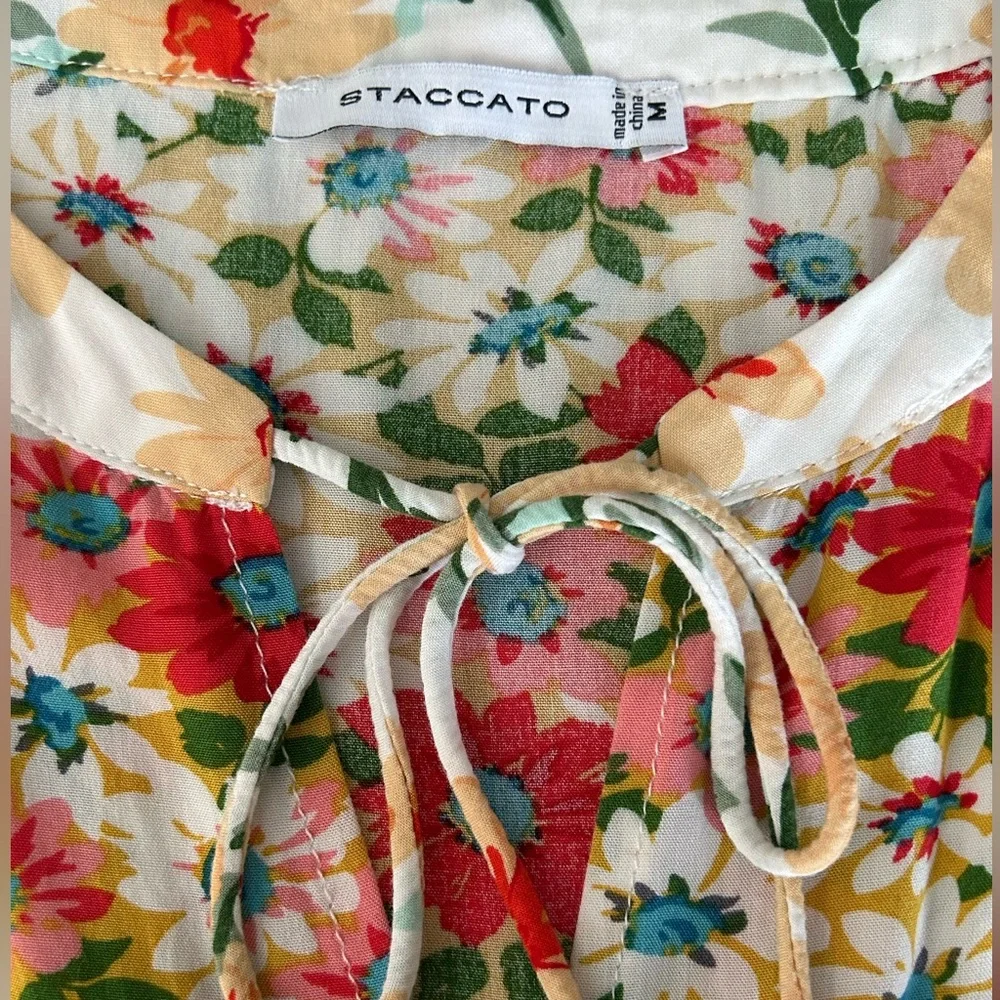 Staccato Bohemian Babydoll Style Floral Sleeveless Keyhole Blouse Size M - Picture 5 of 11